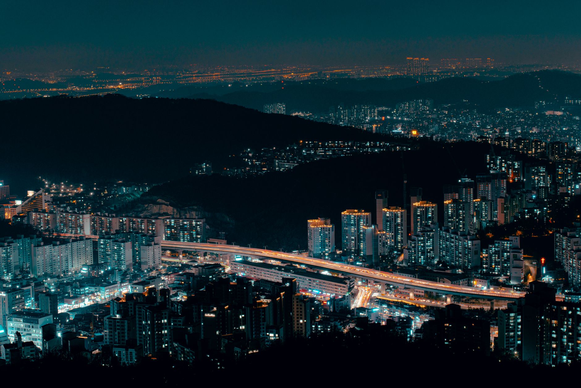 Central Seoul lit up at night near Gwanghwamun