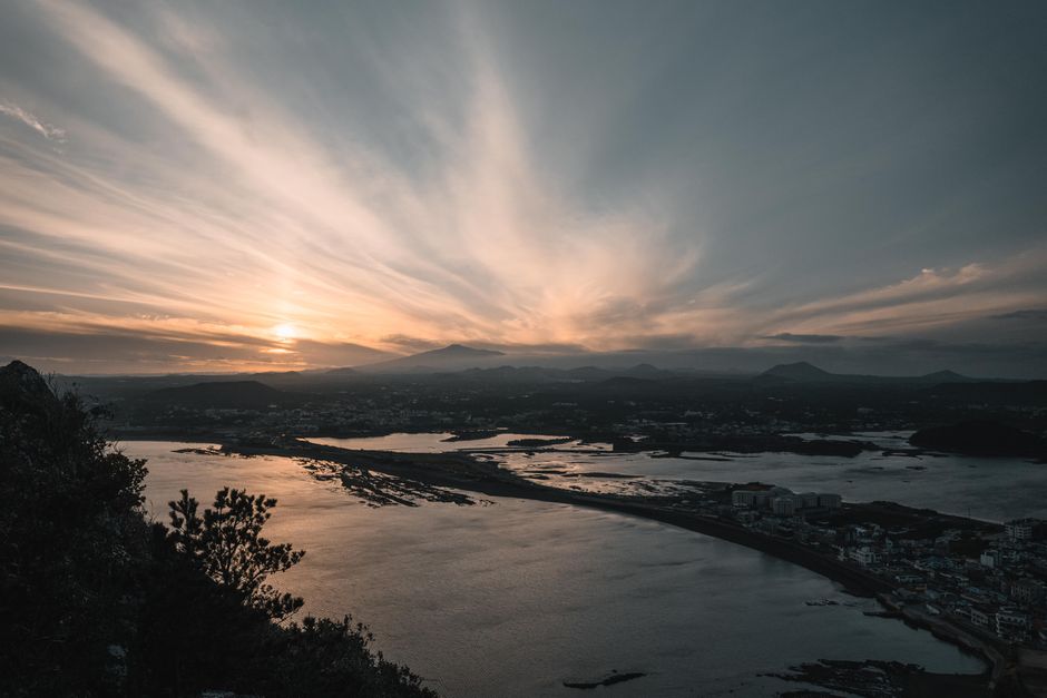 Day 1 — East Circuit: Seongsan, Manjanggul, and Udo Island