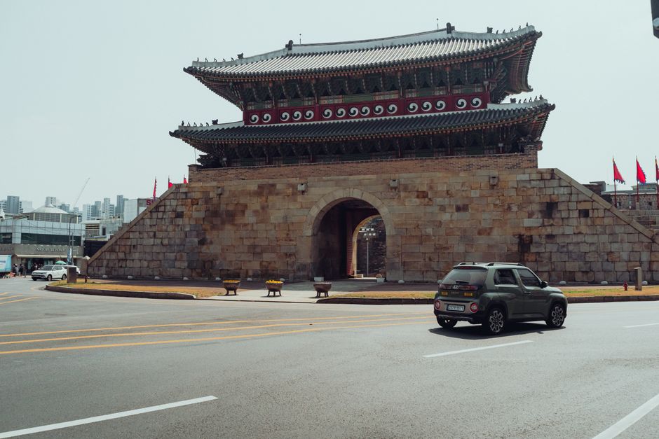 Heunginjimun Dongdaemun Gate historic stone fortress at night