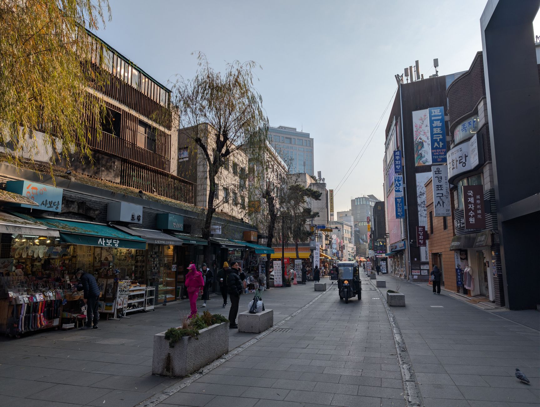 Insadong Seoul traditional street with shops and pedestrians