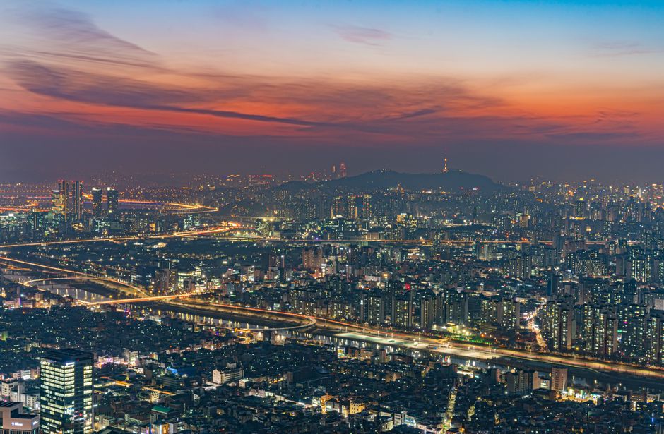 N Seoul Tower & Namsan Guide 2026: Cable Car, Tickets & How to Get There