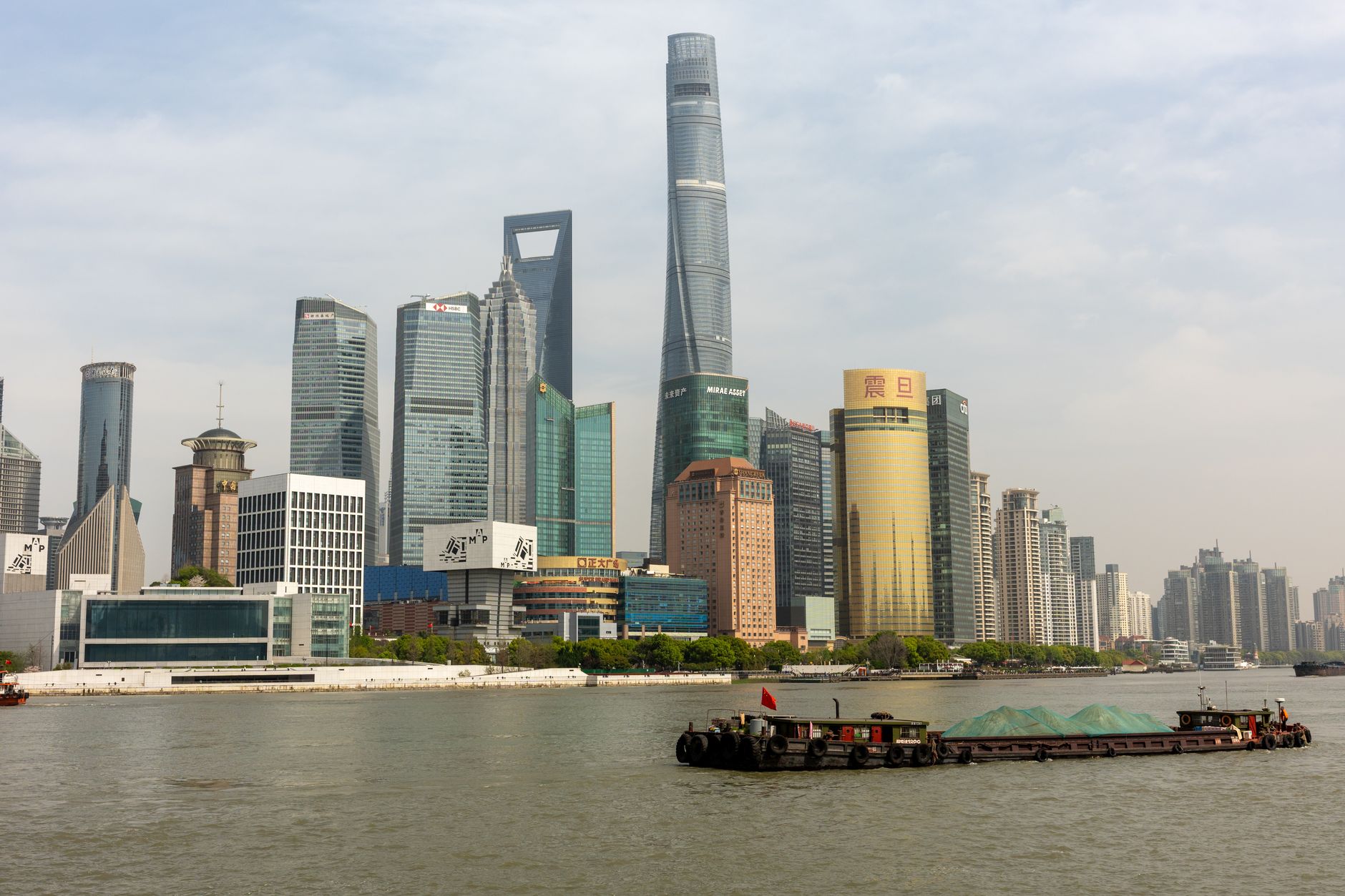 How to Get to The Bund: Metro Lines 2 and 10 to East Nanjing Road (Exit 6)