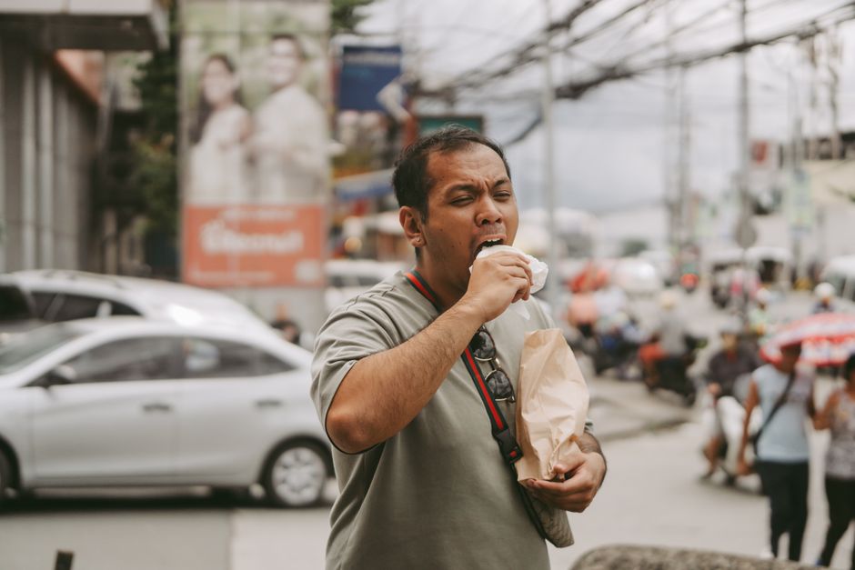 The Street Snacks: Eat While Walking