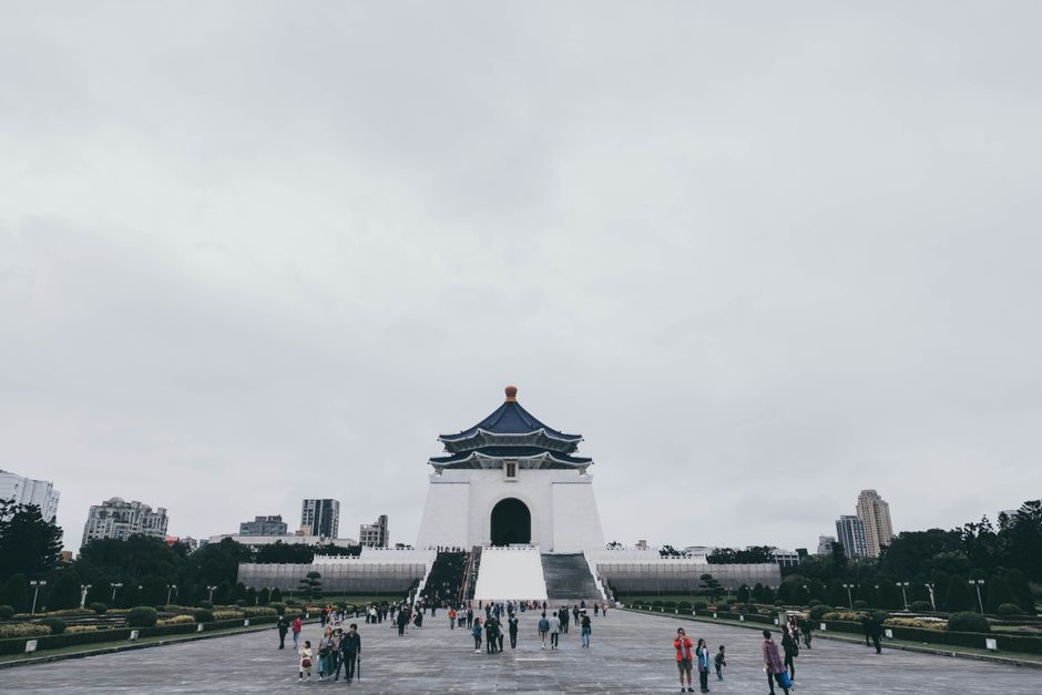 Complete Guide to Visiting Taipei in 2026: MRT, Night Markets & the 90-Day Visa-Free Window