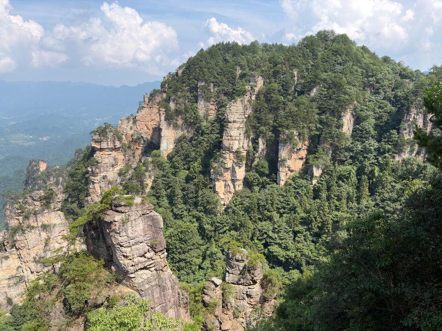 How to Get to Zhangjiajie — HSR vs. Flying