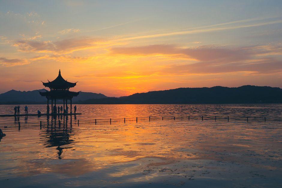 West Lake Hangzhou Guide
